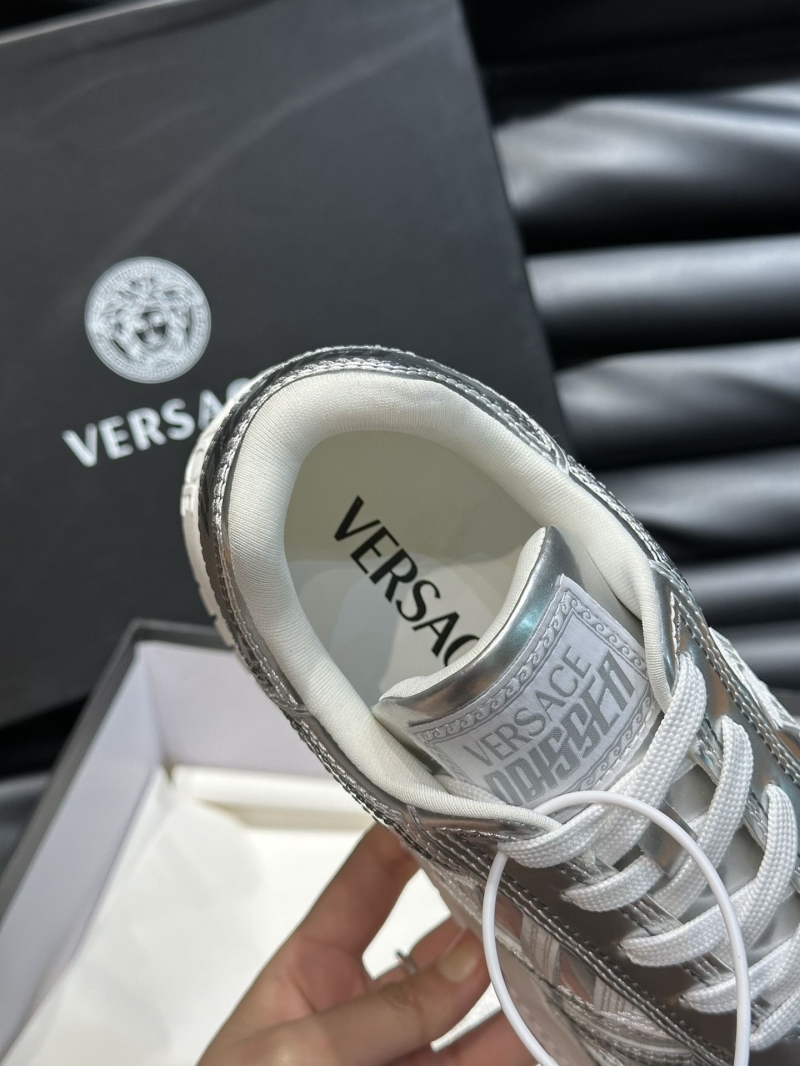 Givenchy Sneakers